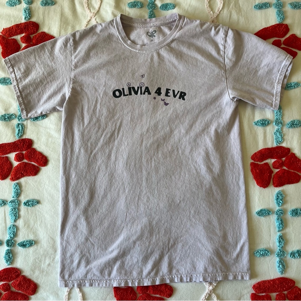 olivia rodrigo tour shirt
